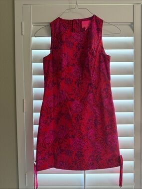 Sleeveless Pink Floral Shift Dress